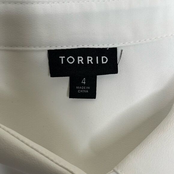 Torrid Madison Georgette Button Up Long Sleeve White Sheer Shirt Women Size 4X - Picture 9 of 16